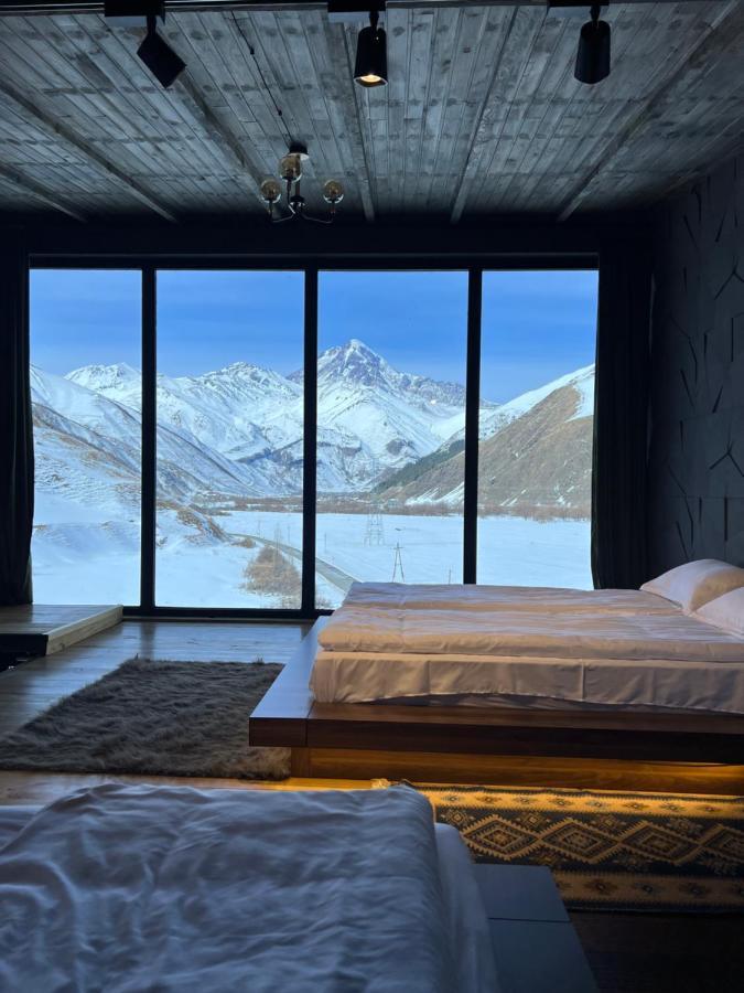 Gzaze Apartamento Kazbegi Exterior foto
